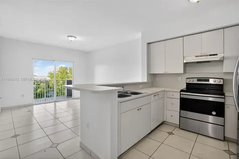 11060 SW 196th Street Cutler Bay FL 33157