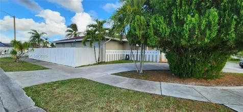 4725 SW 143rd Avenue Miami FL 33175