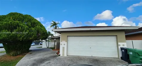 4725 SW 143rd Avenue Miami FL 33175