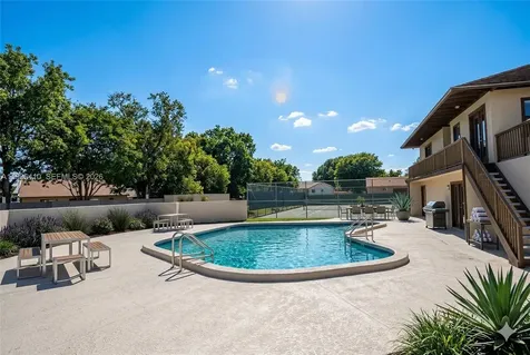 19530 NW 55th Circle Place Miami Gardens FL 33055