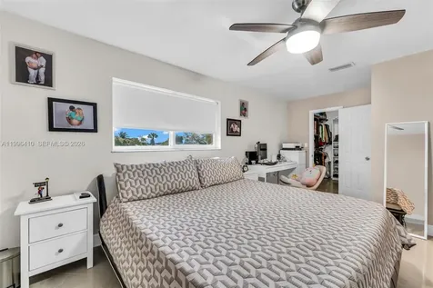 19530 NW 55th Circle Place Miami Gardens FL 33055