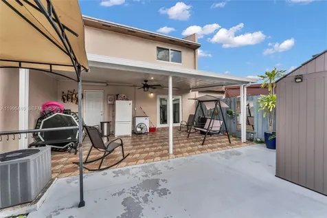 19530 NW 55th Circle Place Miami Gardens FL 33055