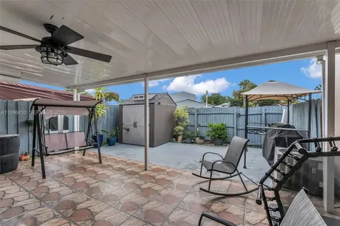 19530 NW 55th Circle Place Miami Gardens FL 33055