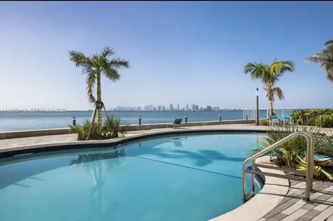 7501 E Treasure Drive North Bay Village FL 33141