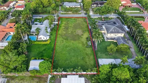 365 NW 128th Avenue Sweetwater FL 33182