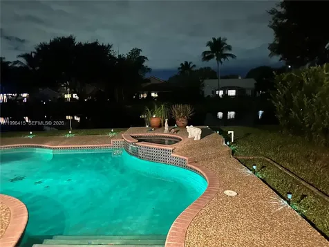 9481 Oak Grove Circle Davie FL 33328