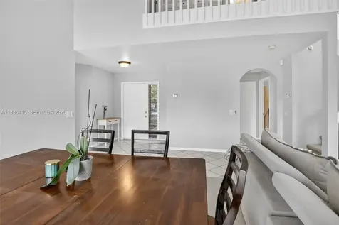 9481 Oak Grove Circle Davie FL 33328