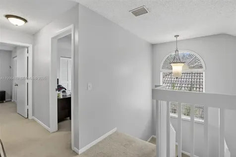 9481 Oak Grove Circle Davie FL 33328