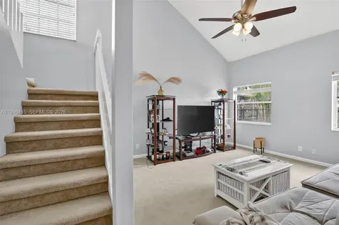 9481 Oak Grove Circle Davie FL 33328