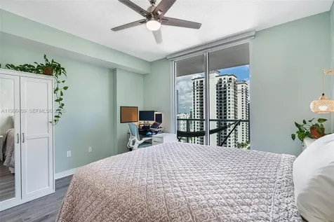 1111 SW 1st Avenue Miami FL 33130