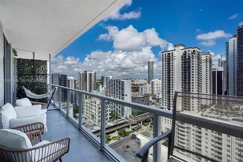 1111 SW 1st Avenue Miami FL 33130