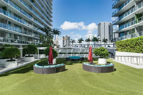 1111 SW 1st Avenue Miami FL 33130