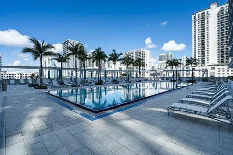 1111 SW 1st Avenue Miami FL 33130