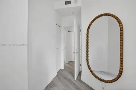 20185 E Country Club Drive Aventura FL 33180