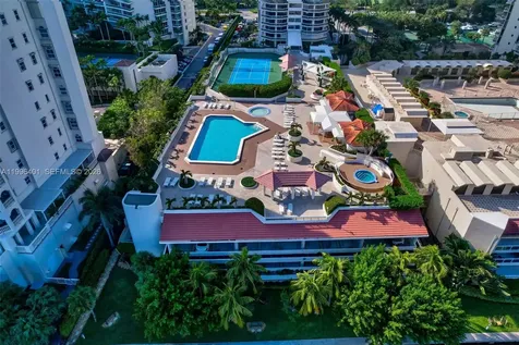 20185 E Country Club Drive Aventura FL 33180
