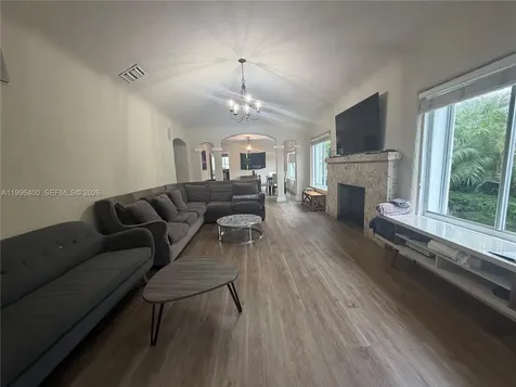 5116 SW 57th Avenue Miami FL 33155