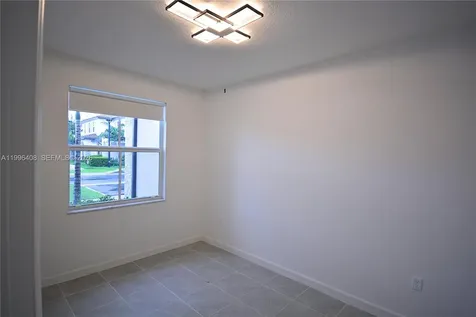 2375 NW 122nd Terrace Miami FL 33167