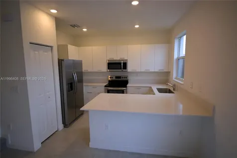 2375 NW 122nd Terrace Miami FL 33167