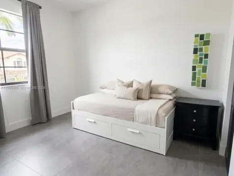 8869 W 35th Avenue Hialeah FL 33018