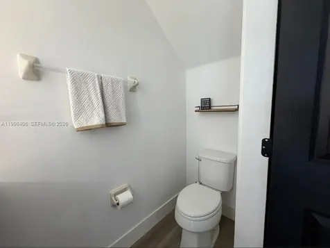 8869 W 35th Avenue Hialeah FL 33018