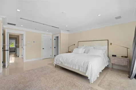 6831 Sunrise Court Coral Gables FL 33133