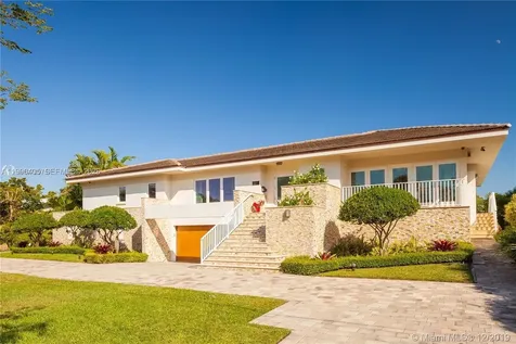 6831 Sunrise Court Coral Gables FL 33133