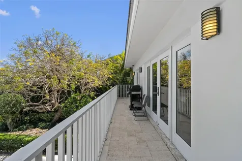 6831 Sunrise Court Coral Gables FL 33133