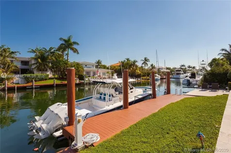 6831 Sunrise Court Coral Gables FL 33133