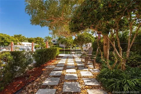 6831 Sunrise Court Coral Gables FL 33133