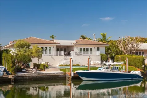 6831 Sunrise Court Coral Gables FL 33133