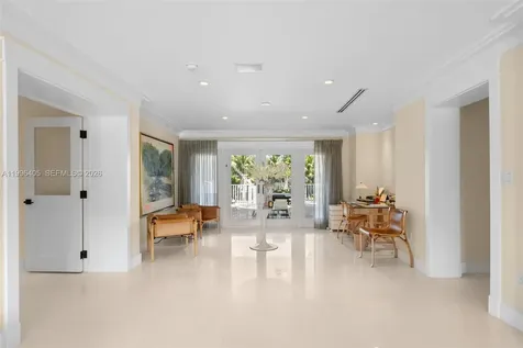 6831 Sunrise Court Coral Gables FL 33133