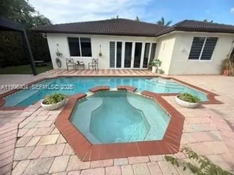 14382 SW 27th Street Miami FL 33175
