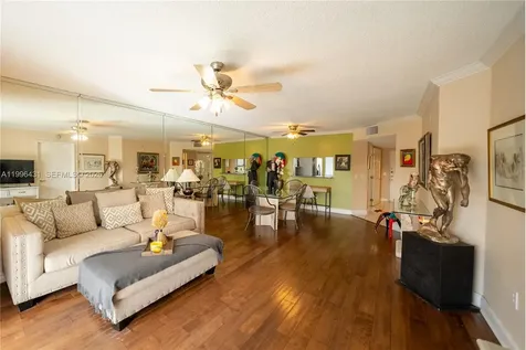 850 SW 138th Avenue Pembroke Pines FL 33027