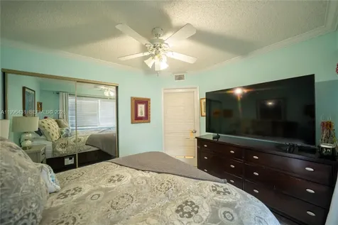 850 SW 138th Avenue Pembroke Pines FL 33027