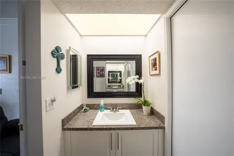850 SW 138th Avenue Pembroke Pines FL 33027