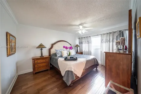 850 SW 138th Avenue Pembroke Pines FL 33027