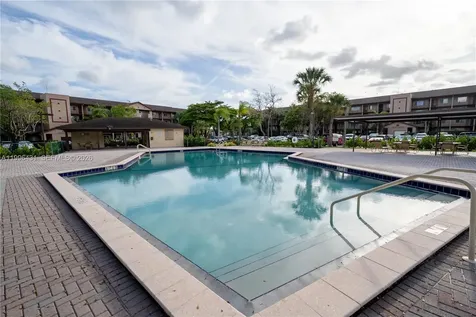 850 SW 138th Avenue Pembroke Pines FL 33027
