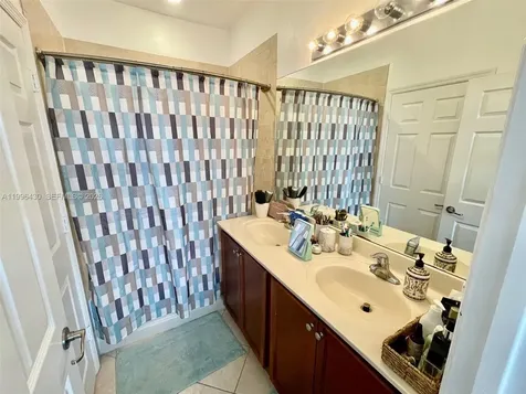 11503 NW 89th Street Doral FL 33178