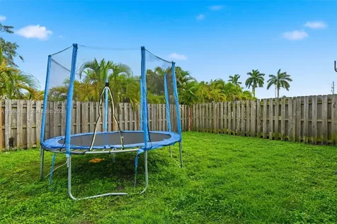 18615 NW 84th Place Hialeah FL 33015