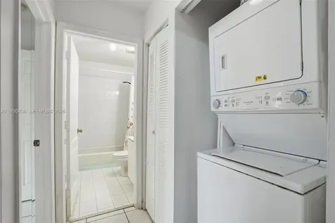 18615 NW 84th Place Hialeah FL 33015