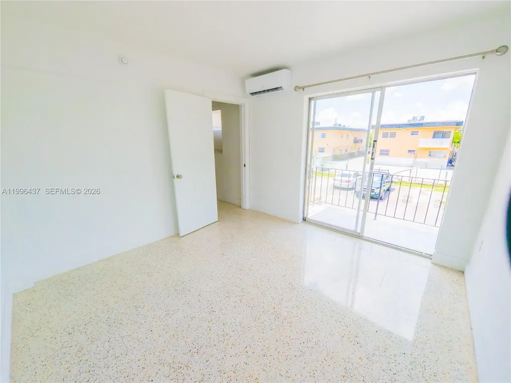 3050 NW 21st Avenue Miami FL 33142