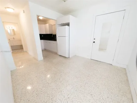 3050 NW 21st Avenue Miami FL 33142