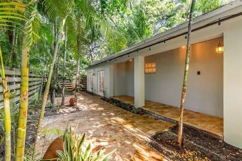 4235 Lennox Drive Coconut Grove FL 33133