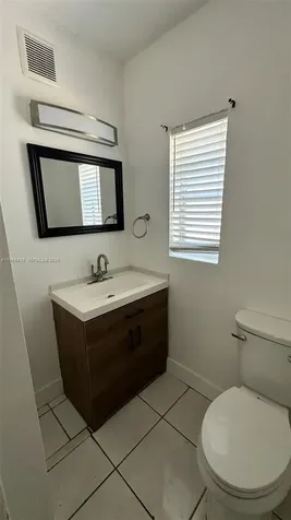 715 SW 6th Street Dania Beach FL 33004