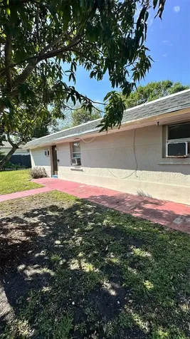 715 SW 6th Street Dania Beach FL 33004