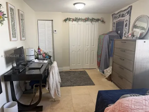 5116 SW 57th Avenue Miami FL 33155