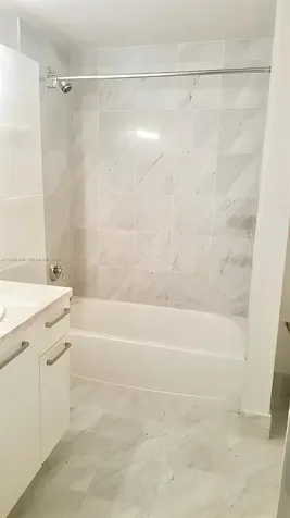 253 NE 2nd Street Miami FL 33132