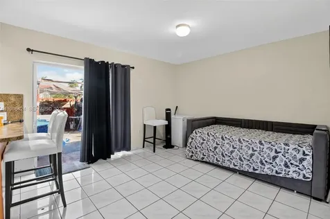 18615 NW 84th Place Hialeah FL 33015