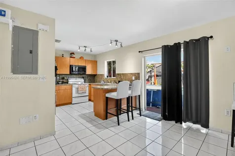 18615 NW 84th Place Hialeah FL 33015