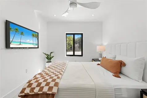 8246 NE 2nd Court Miami FL 33138